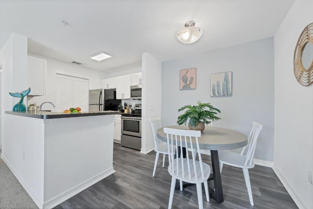 Scenic And Vibrant 1Br With Balcony Gym Pool Apartamento Bradenton Exterior foto