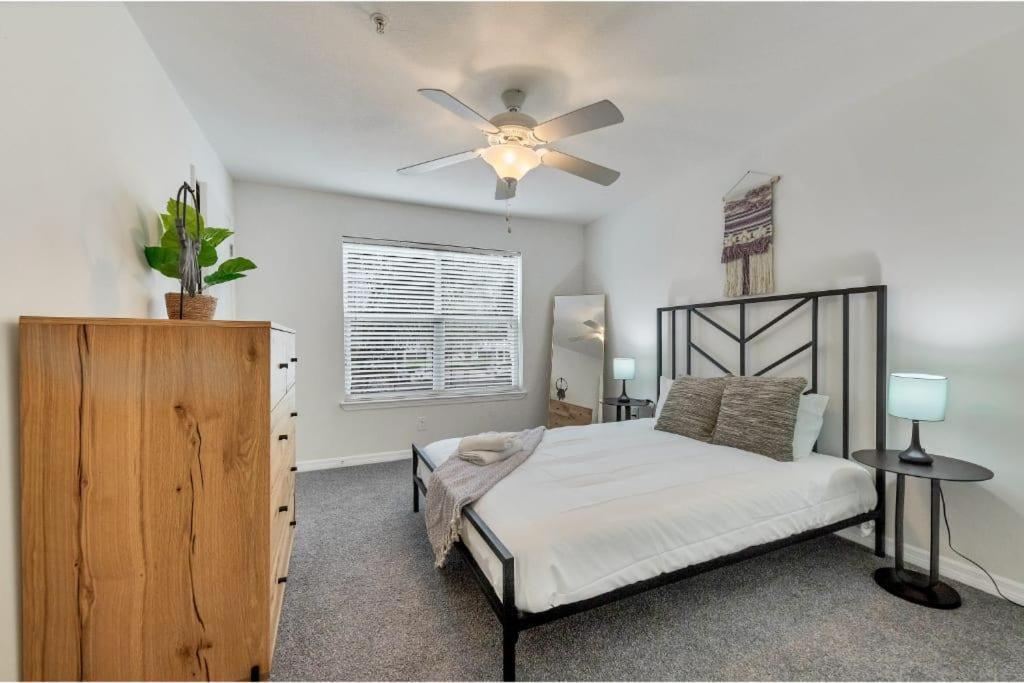 Scenic And Vibrant 1Br With Balcony Gym Pool Apartamento Bradenton Exterior foto